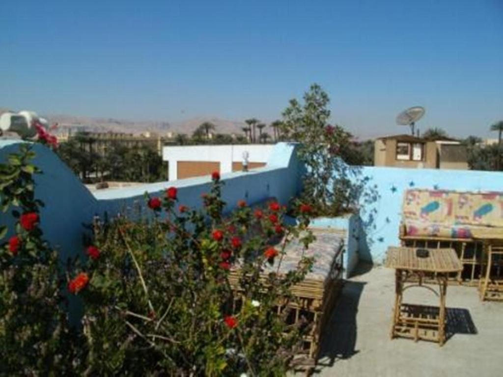 Bob Marley House Sherief Hotel Luxor Exterior photo