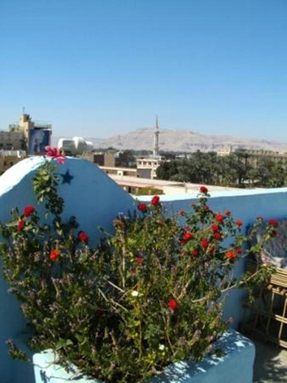 Bob Marley House Sherief Hotel Luxor Exterior photo